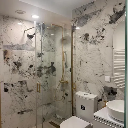 호텔 Buganvilia 3*