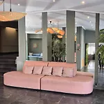 호텔 Buganvilia